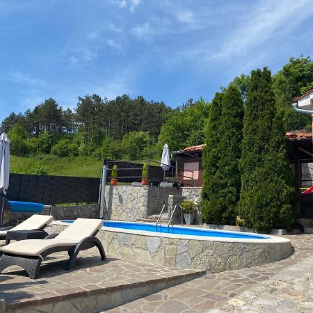 Holiday House Pasjak Sapjane Экстерьер фото