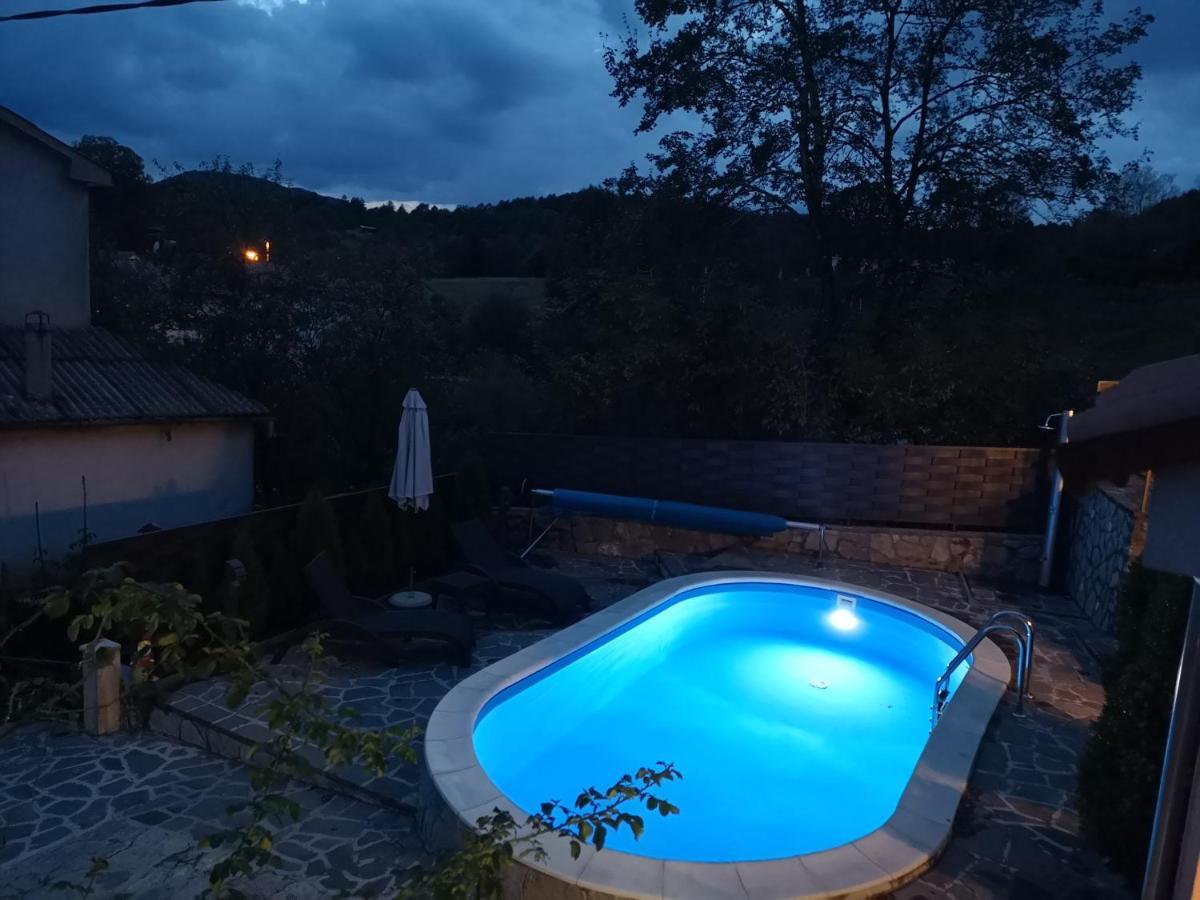 Holiday House Pasjak Sapjane Экстерьер фото